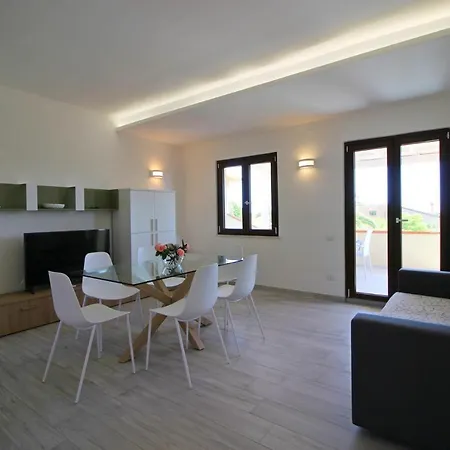 Daire Costa Rei Family 300 M From The Monte Nai