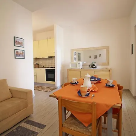 Baiazzurra Apartment *