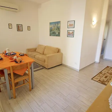 Baiazzurra Monte Nai